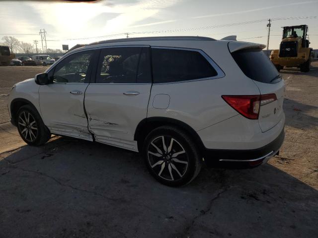 Image 2 of 2019 HONDA PILOT ELITE 2019 with VIN 5FNYF6H00KB029575
