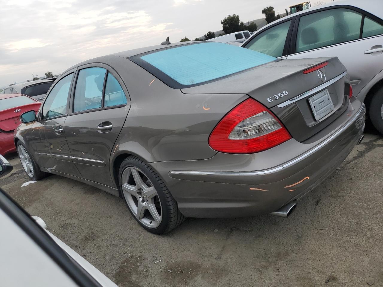 Obraz 2 z 2009 MERCEDES-BENZ E 350 2009 z VIN WDBUF56X29B362476