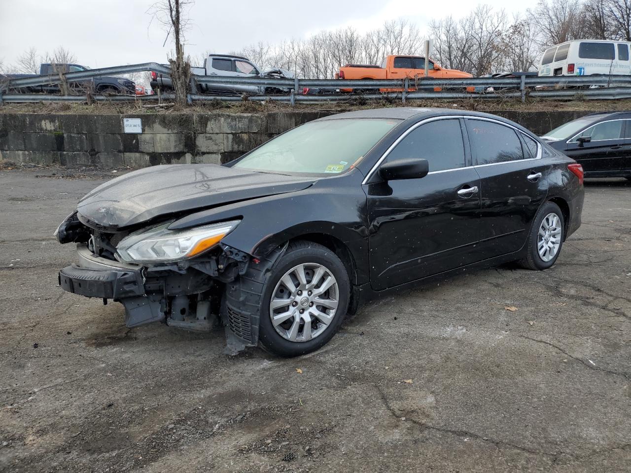 Image 1 of 2016 NISSAN ALTIMA 2.5 2016 with VIN 1N4AL3AP4GC135389