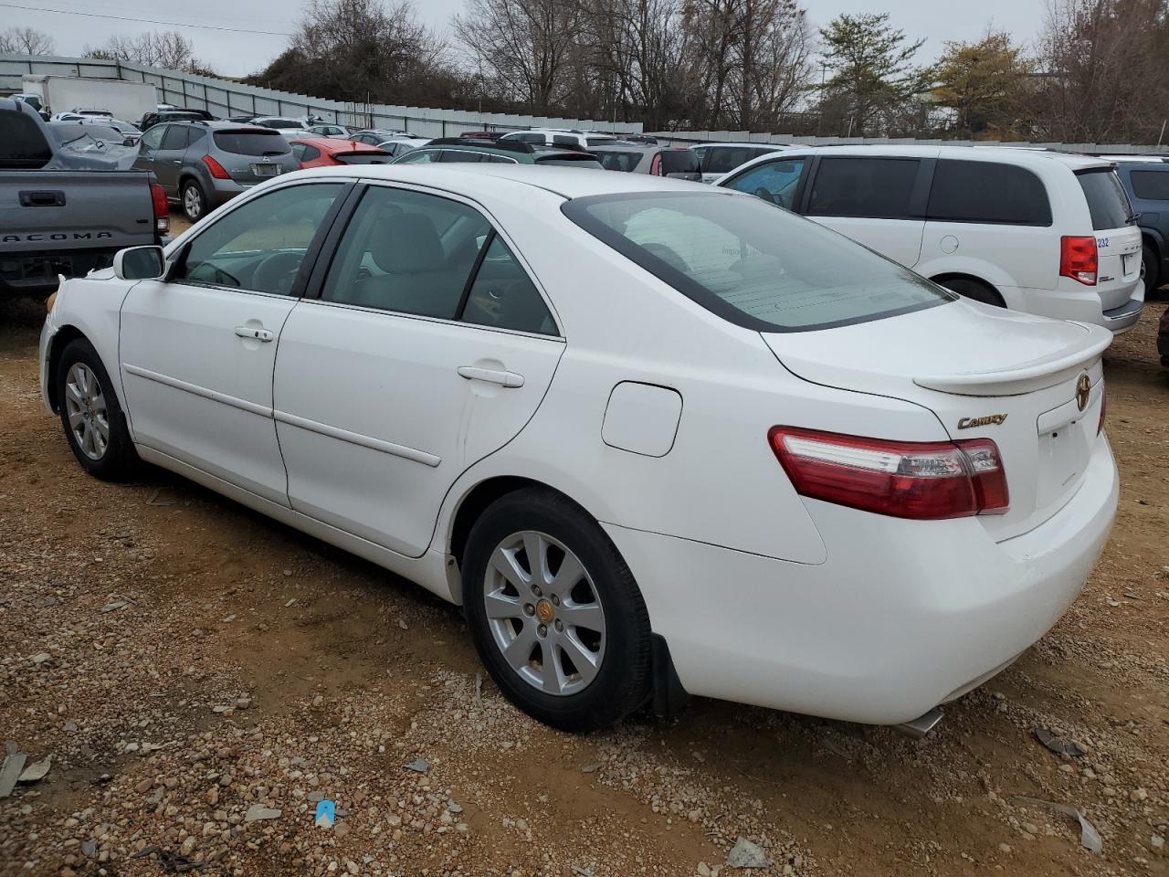 Obraz 2 z 2007 TOYOTA CAMRY LE 2007 z VIN JTNBK46K773006529