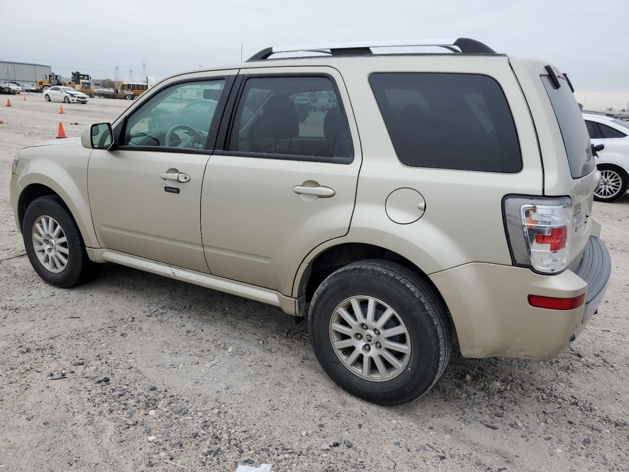 Image 2 of 2010 MERCURY MARINER PREMIER 2010 with VIN 4M2CN8HG3AKJ11916