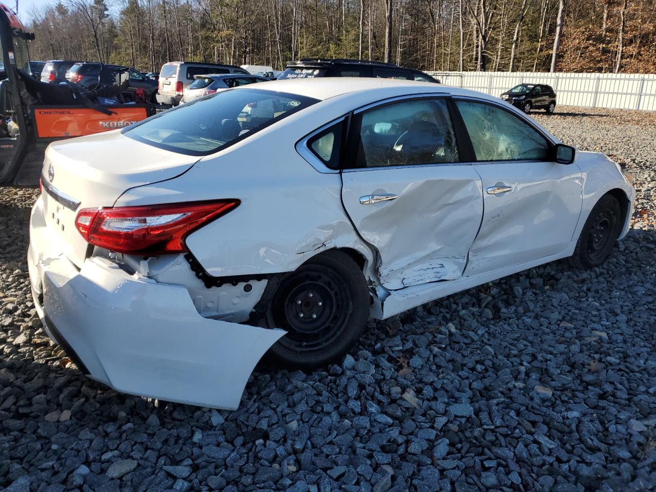 Obraz 3 z 2017 NISSAN ALTIMA 2.5 2017 z VIN 1N4AL3AP5HN338698