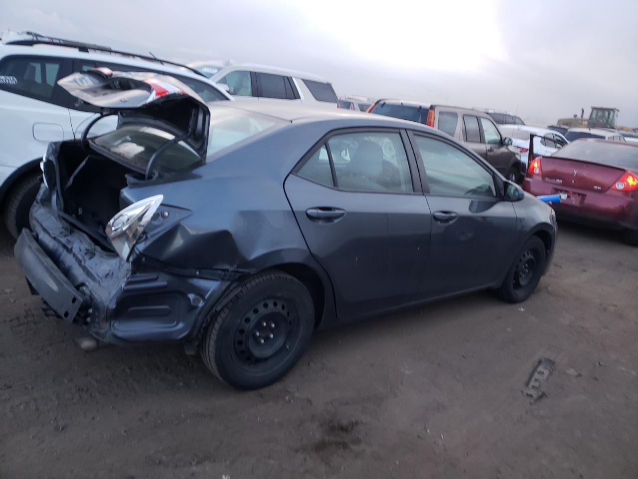 Image 3 of 2015 TOYOTA COROLLA L 2015 with VIN 5YFBURHE6FP210165