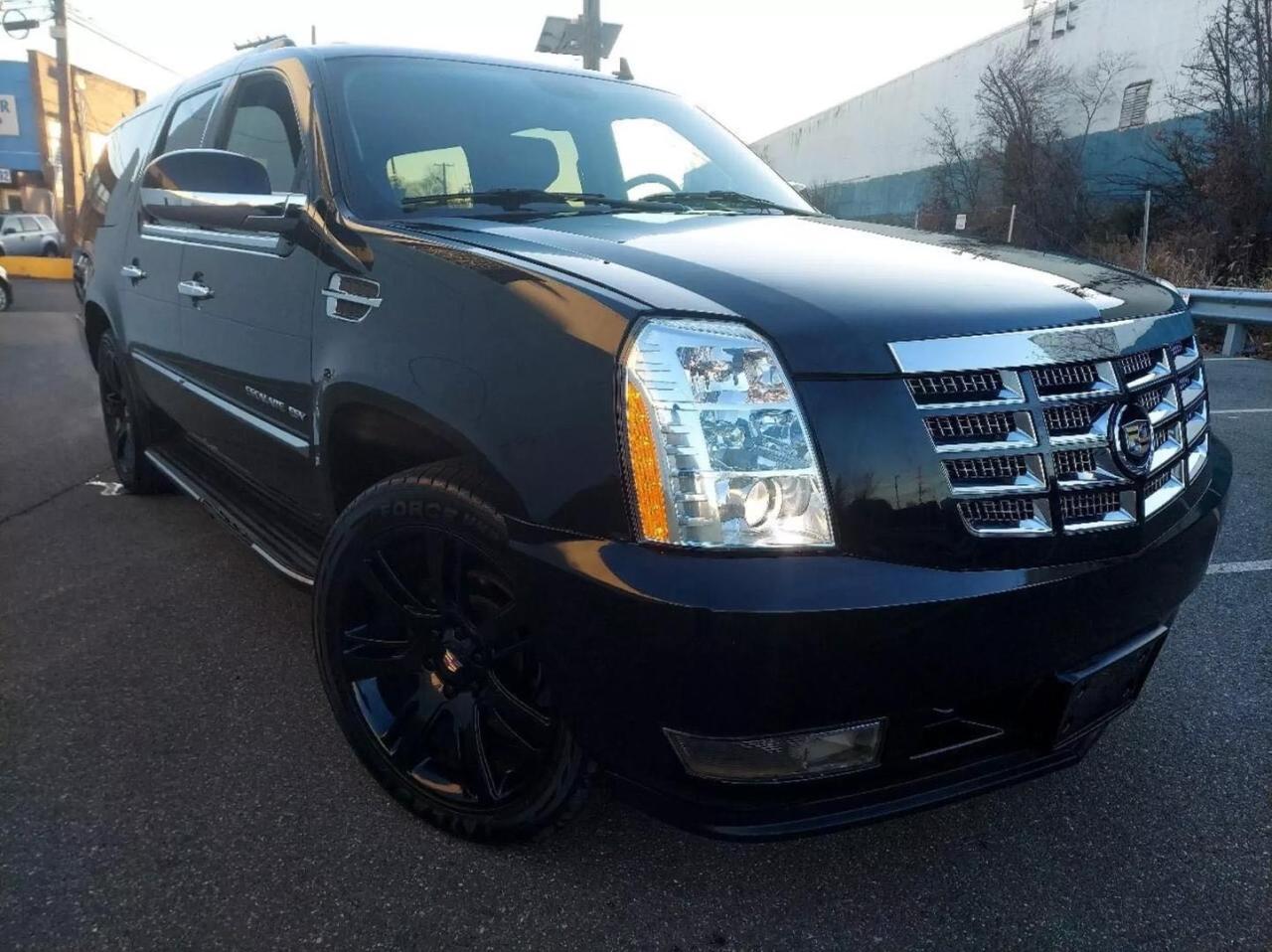 Image 1 of 2012 CADILLAC ESCALADE ESV LUXURY 2012 with VIN 1GYS4HEF1CR302786
