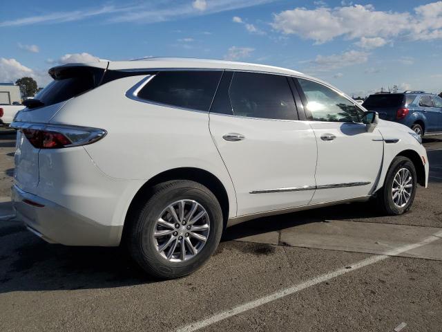 Obraz 3 z 2022 BUICK ENCLAVE PREMIUM 2022 z VIN 5GAERCKW3NJ159869