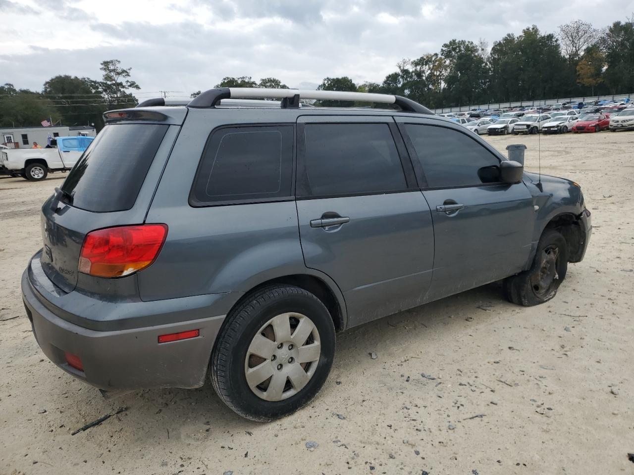 Obraz 3 z 2003 MITSUBISHI OUTLANDER LS 2003 z VIN JA4LX31G63U114372