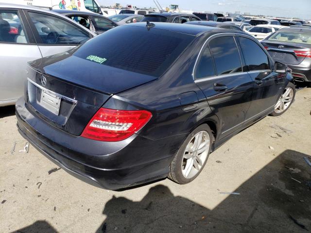 Image 3 of 2012 MERCEDES-BENZ C 250 2012 with VIN WDDGF4HB5CR202574