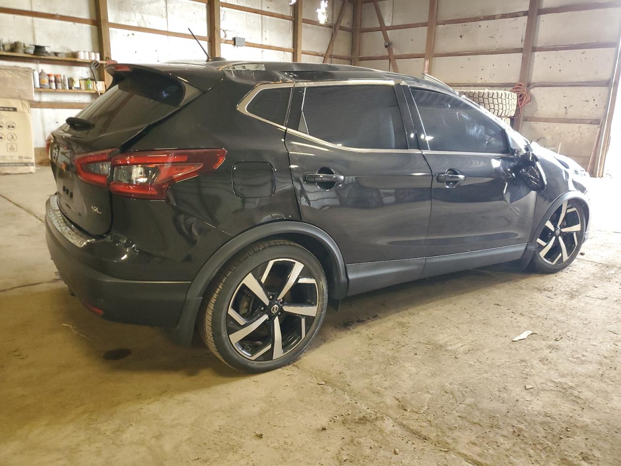 Obraz 3 z 2020 NISSAN ROGUE SPORT S 2020 z VIN JN1BJ1CV1LW263878