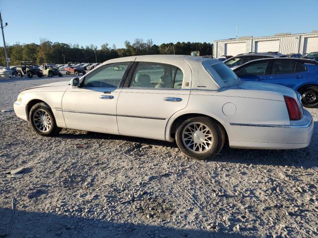Изображение 2 2001 LINCOLN TOWN CAR SIGNATURE 2001 с VIN 1LNHM82W11Y687298