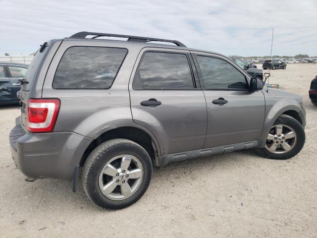 Obraz 3 z 2010 FORD ESCAPE XLT 2010 z VIN 1FMCU9D75AKB43685