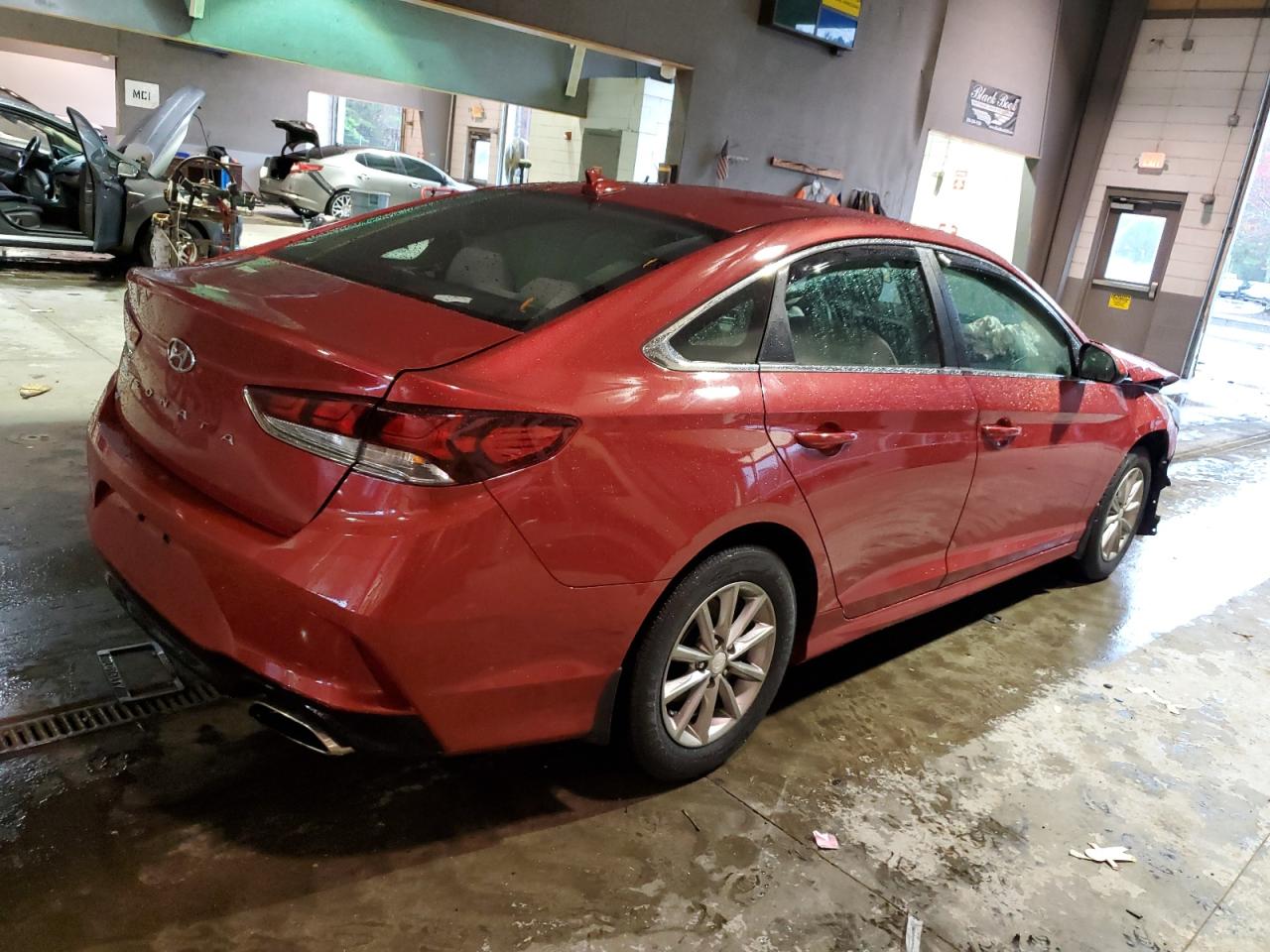 Image 3 of 2018 HYUNDAI SONATA SE 2018 with VIN 5NPE24AF3JH616354