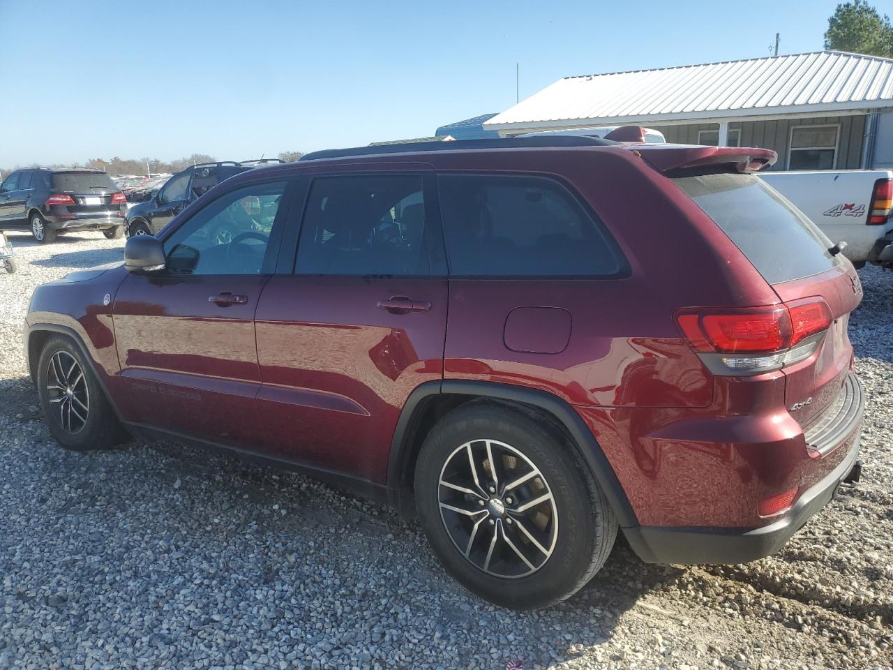 Obraz 2 z 2018 JEEP GRAND CHEROKEE TRAILHAWK 2018 z VIN 1C4RJFLG8JC335331