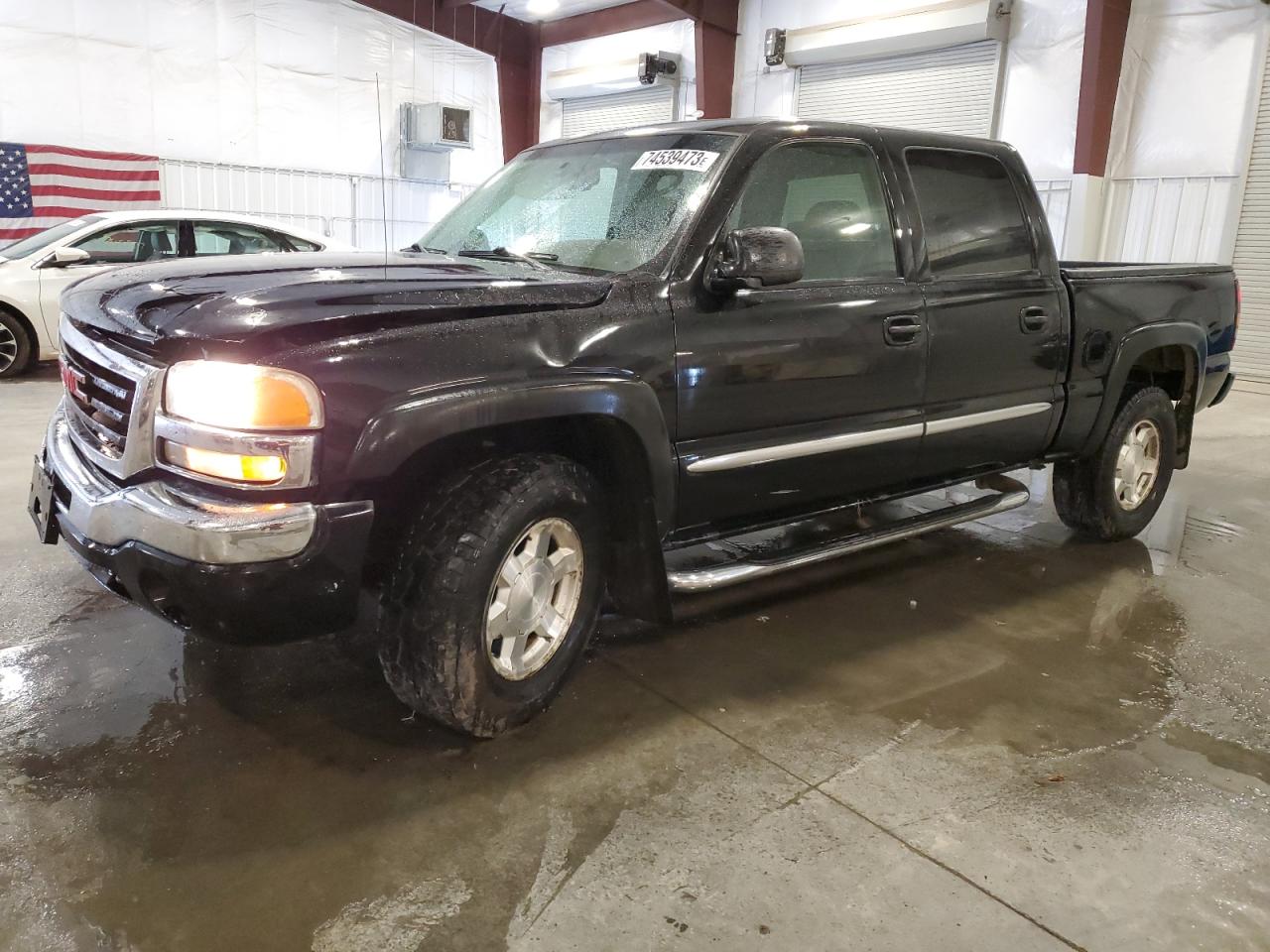 Image 1 of 2004 GMC NEW SIERRA K1500 2004 with VIN 2GTEK13T641423171