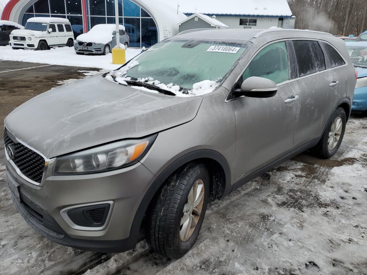 Image 1 of 2017 KIA SORENTO LX 2017 with VIN 5XYPGDA36HG267370