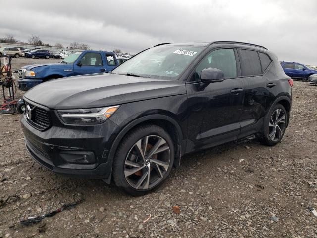 Image 1 of 2020 VOLVO XC40 T5 R-DESIGN 2020 with VIN YV4162UM7L2332972