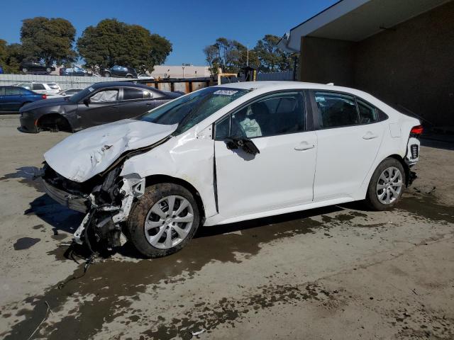 Image 1 of 2021 TOYOTA COROLLA LE 2021 with VIN 5YFEPMAE4MP266524