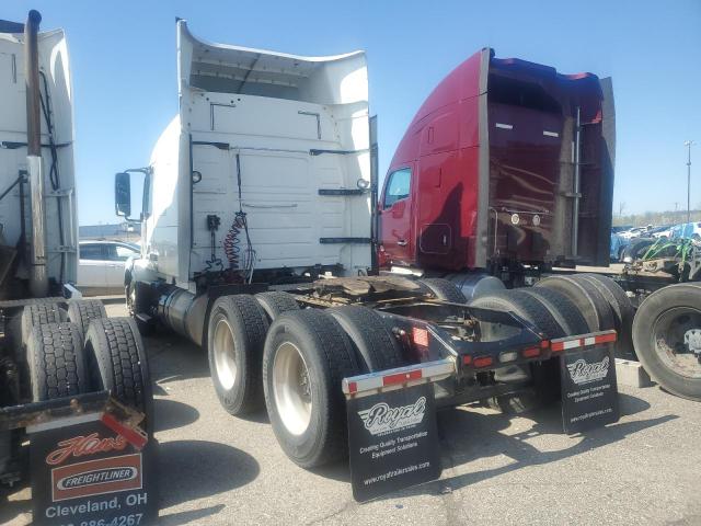 Image 3 of 2015 VOLVO VN VNL 2015 with VIN 4V4NC9EH1FN920462