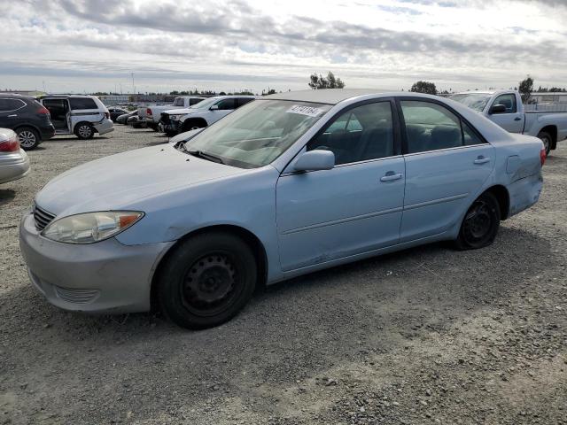 Image 1 of 2005 TOYOTA CAMRY LE 2005 with VIN 4T1BE30K25U524808