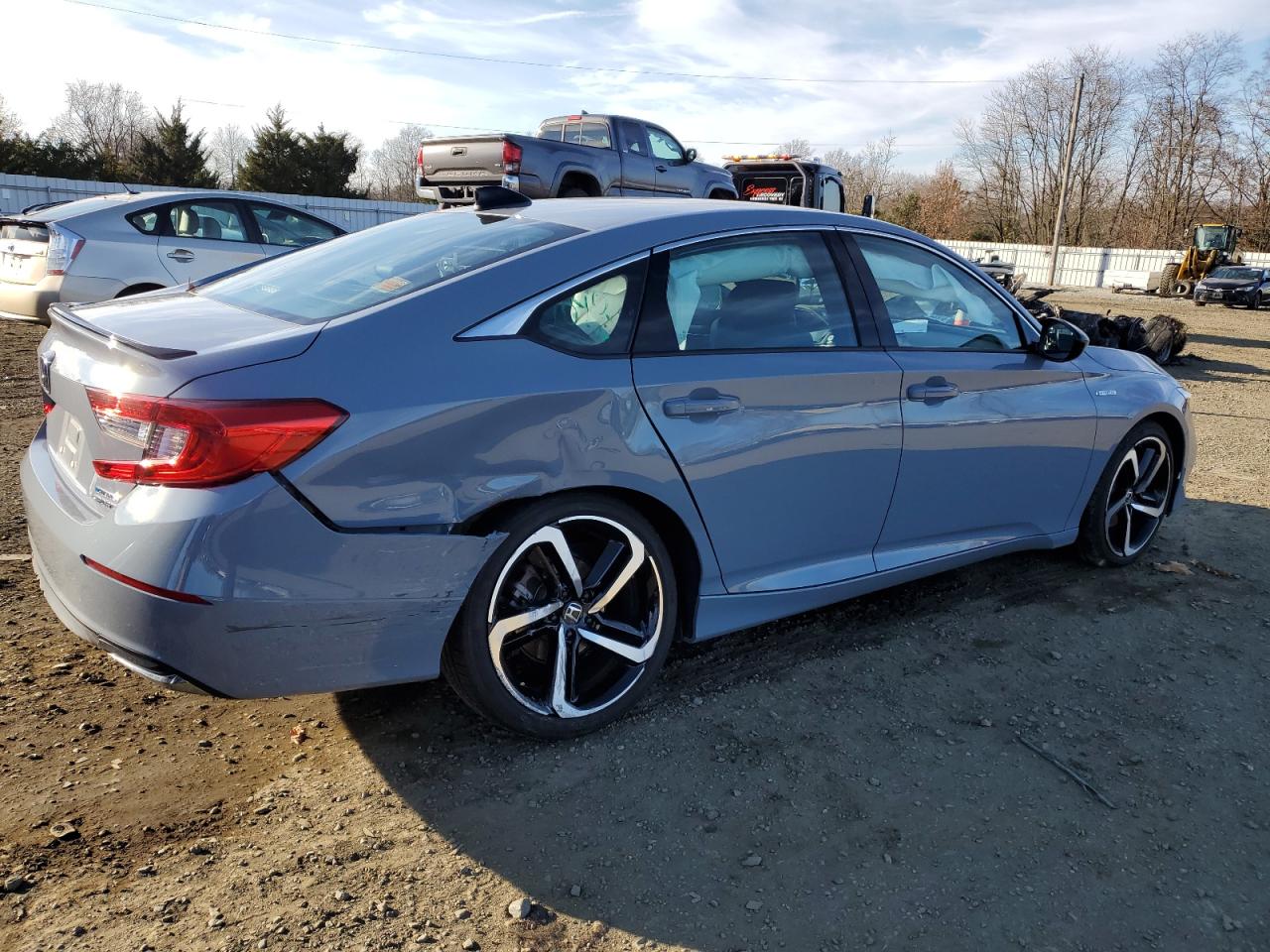 Изображение 3 2022 HONDA ACCORD HYBRID SPORT 2022 с VIN 1HGCV3F28NA045098