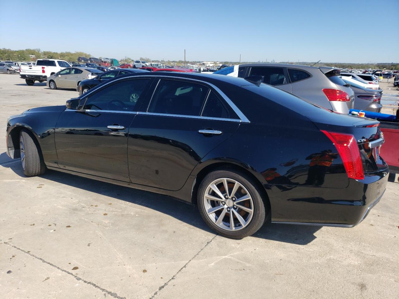 Obraz 2 z 2019 CADILLAC CTS LUXURY 2019 z VIN 1G6AR5SS6K0100552
