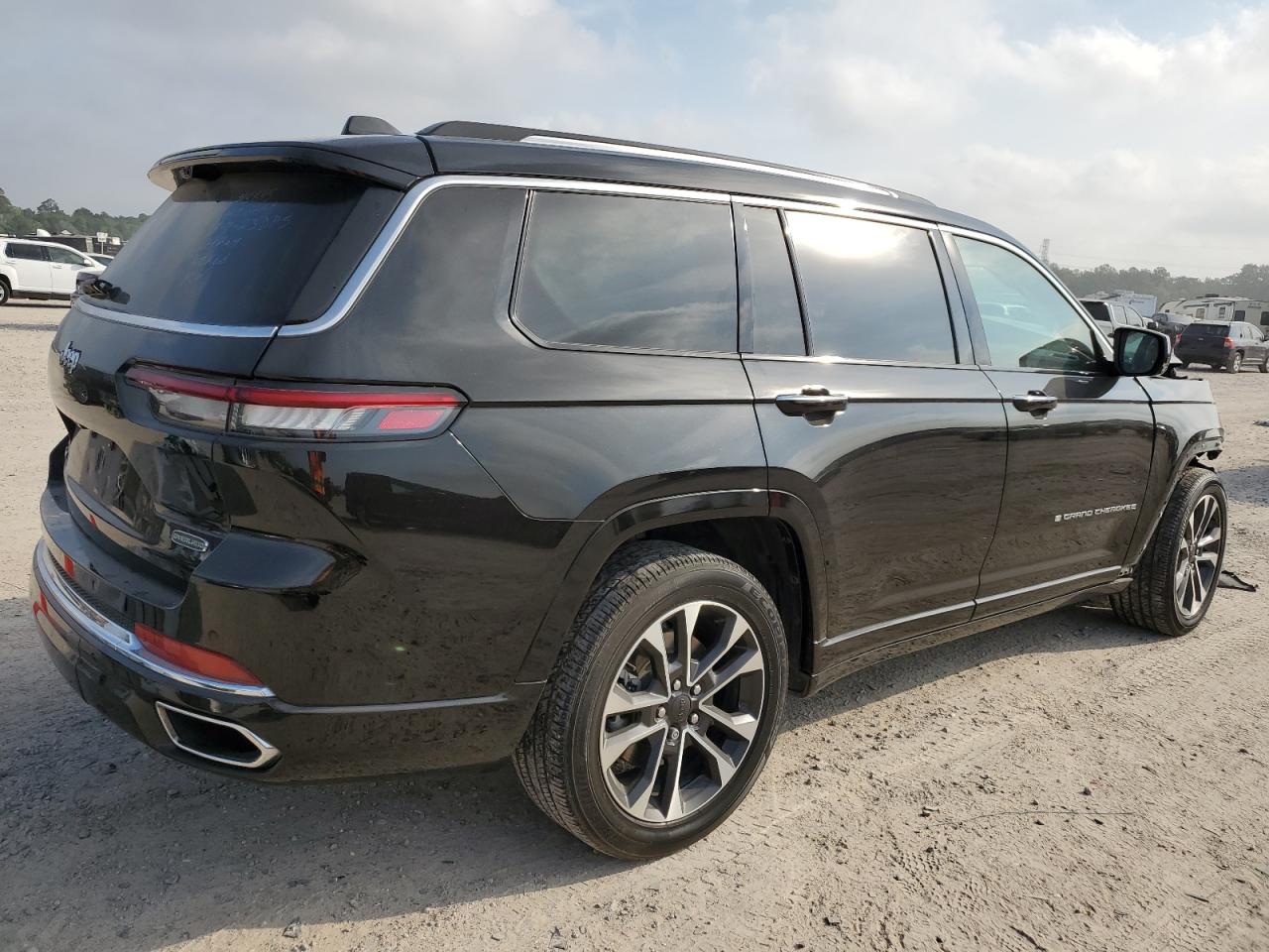 Изображение 3 2022 JEEP GRAND CHEROKEE L OVERLAND 2022 с VIN 1C4RJKDG1N8513807