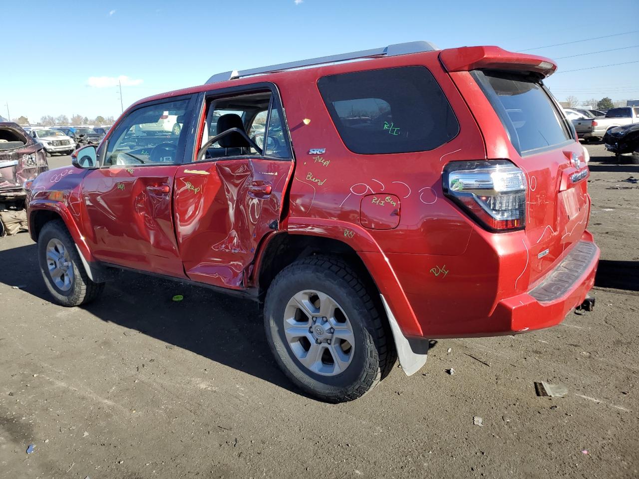 Изображение 2 2016 TOYOTA 4RUNNER SR5/SR5 PREMIUM 2016 с VIN JTEBU5JR5G5371719