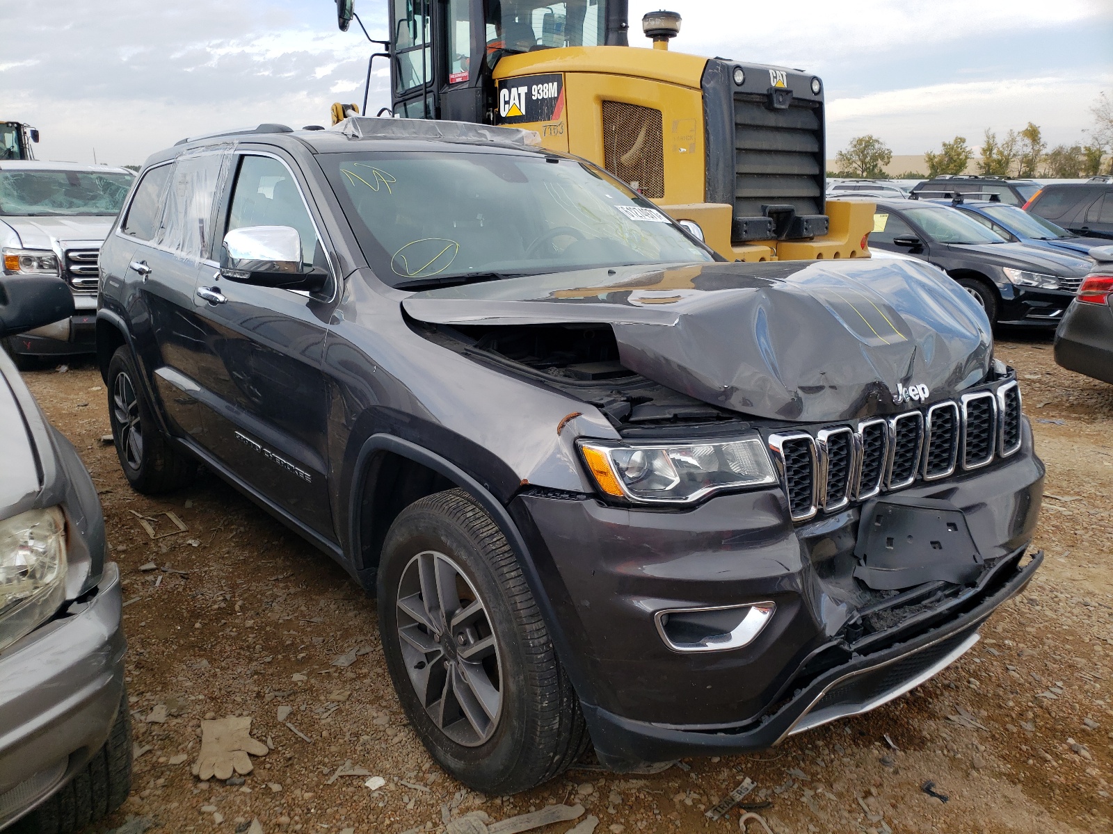 Image 1 of 2020 JEEP GRAND CHEROKEE LIMITED 2020 with VIN 1C4RJEBG5LC128314