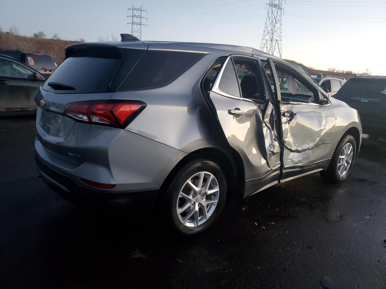 Изображение 3 2023 CHEVROLET EQUINOX LT 2023 с VIN 3GNAXUEG7PS113032