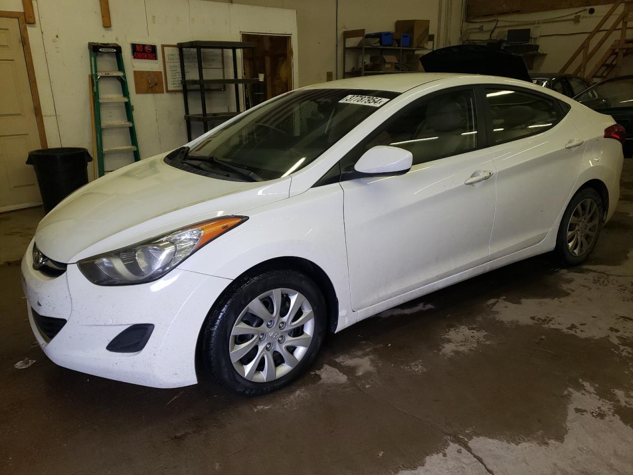 Image 1 of 2012 HYUNDAI ELANTRA GLS 2012 with VIN 5NPDH4AE9CH071099