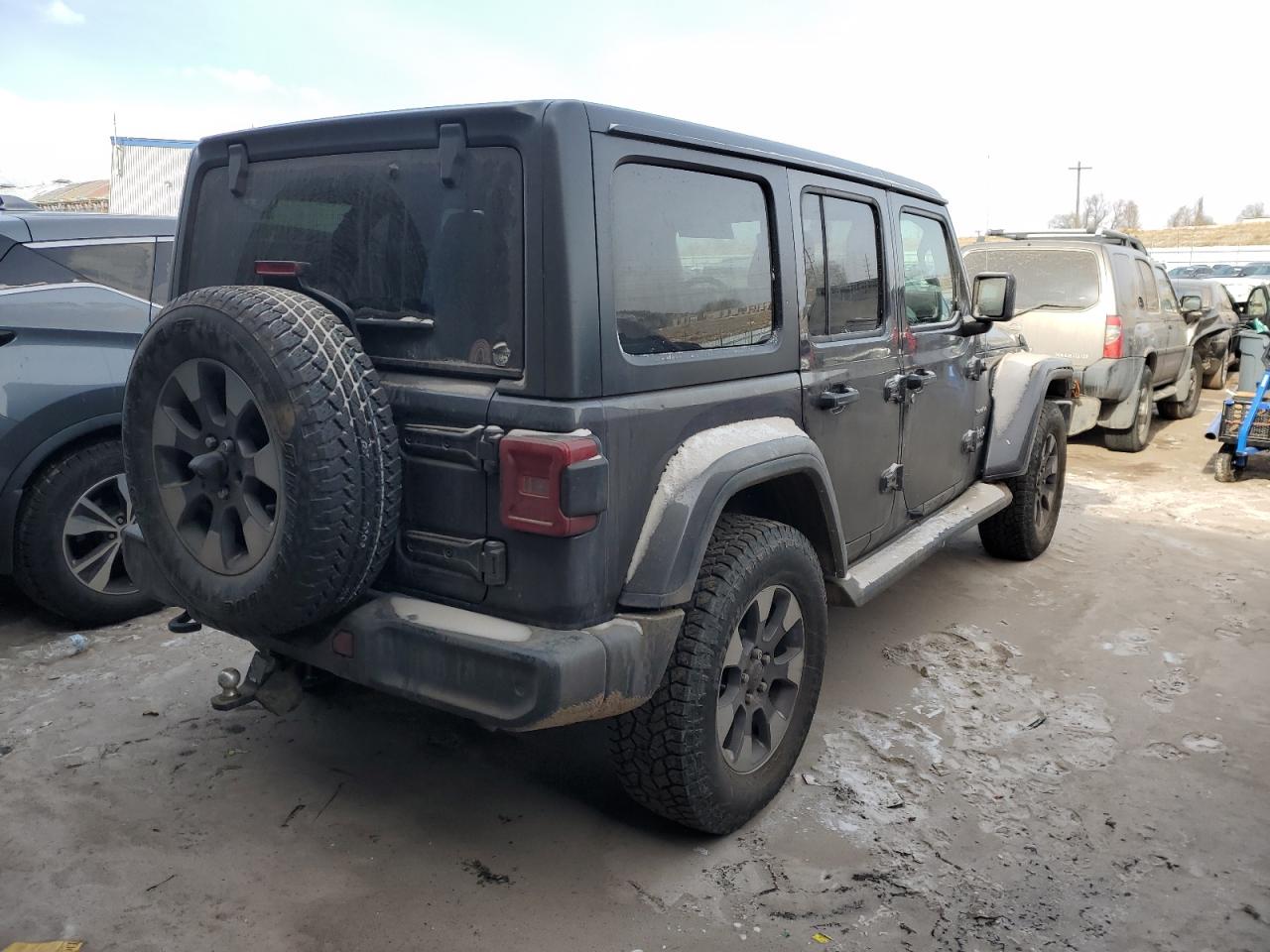 Obraz 3 z 2018 JEEP WRANGLER UNLIMITED SAHARA 2018 z VIN 1C4HJXENXJW265438