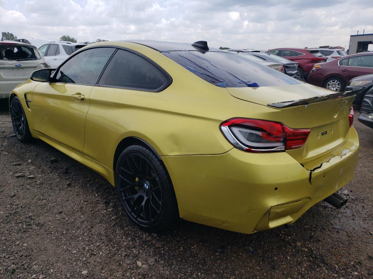 Obraz 2 z 2015 BMW M4  2015 z VIN WBS3R9C59FK329736