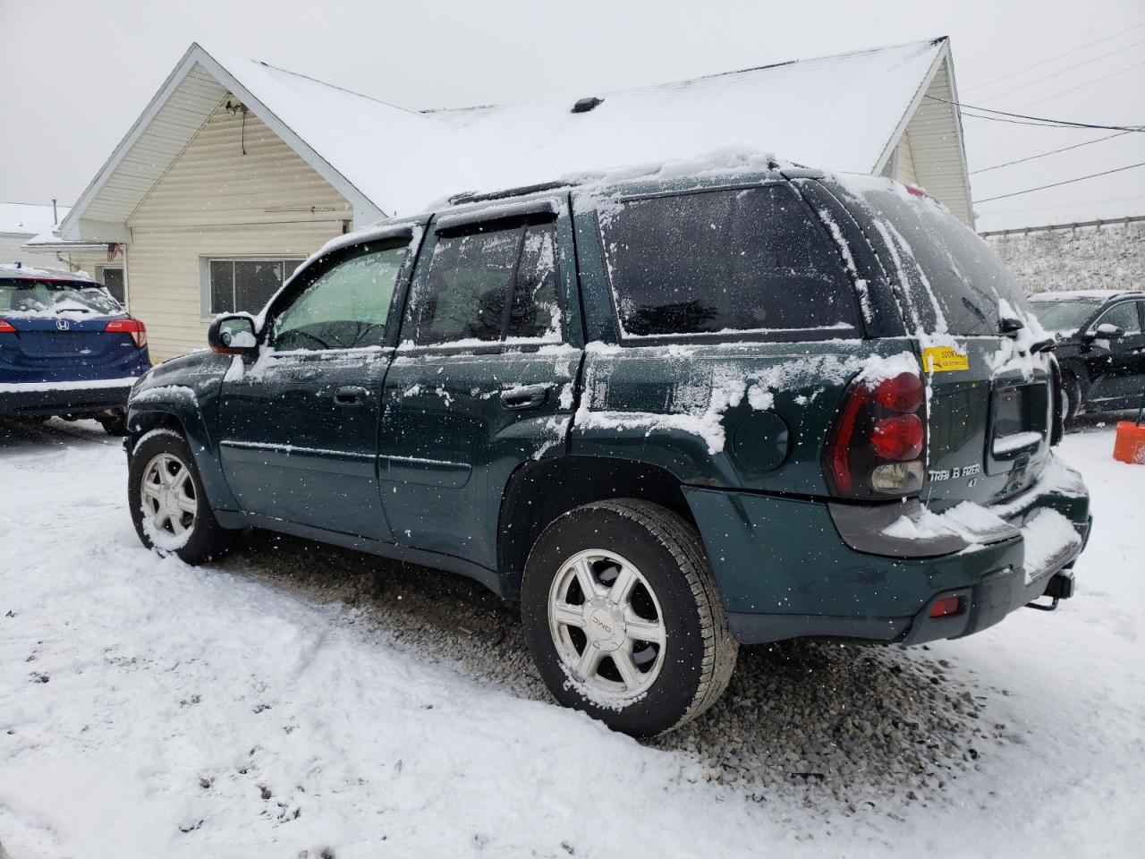 Изображение 2 2005 CHEVROLET TRAILBLAZER LS 2005 с VIN 1GNDT13S852171335