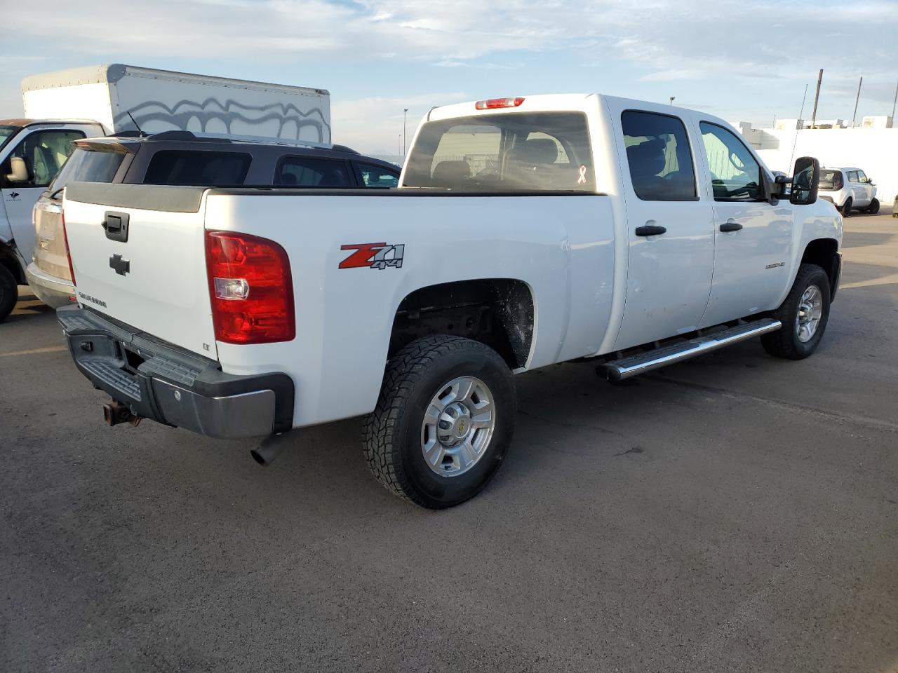 Image 3 of 2010 CHEVROLET SILVERADO K2500 HEAVY DUTY LT 2010 with VIN 1GC4KXBG4AF139254