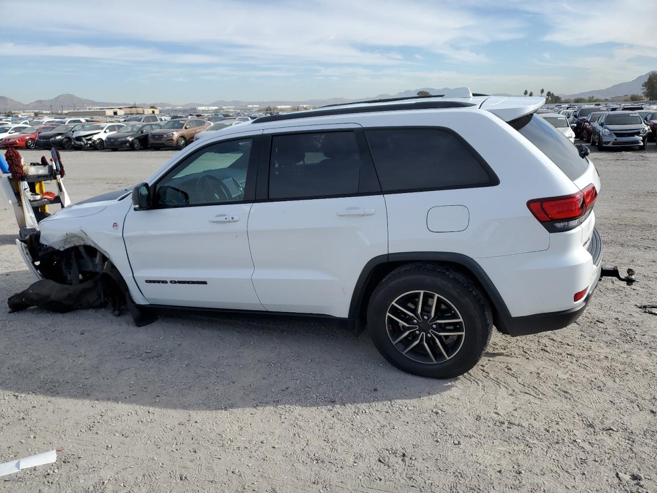 Изображение 2 2019 JEEP GRAND CHEROKEE TRAILHAWK 2019 с VIN 1C4RJFLT5KC625606