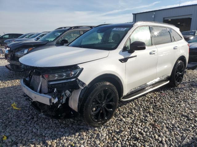 Изображение 1 2022 KIA SORENTO SX 2022 с VIN 5XYRK4LF4NG130213