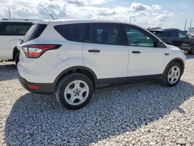 Image 3 of 2018 FORD ESCAPE S 2018 with VIN 1FMCU0F71JUA71414