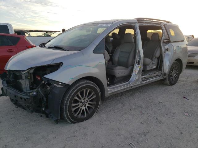 Image 1 of 2018 TOYOTA SIENNA XLE 2018 with VIN 5TDYZ3DC7JS911441