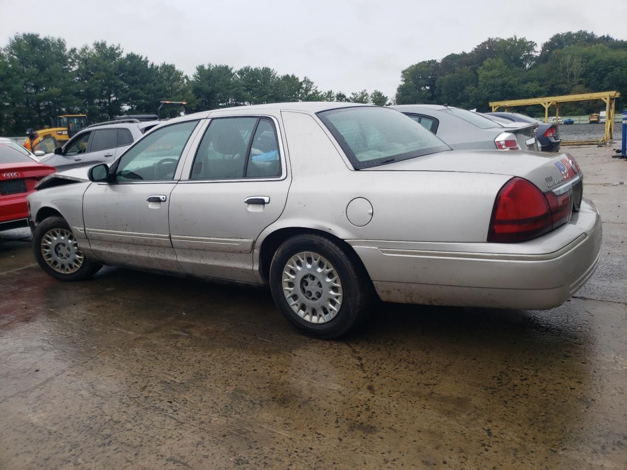 Image 2 of 2003 MERCURY GRAND MARQUIS GS 2003 with VIN 2MEFM74W83X696679