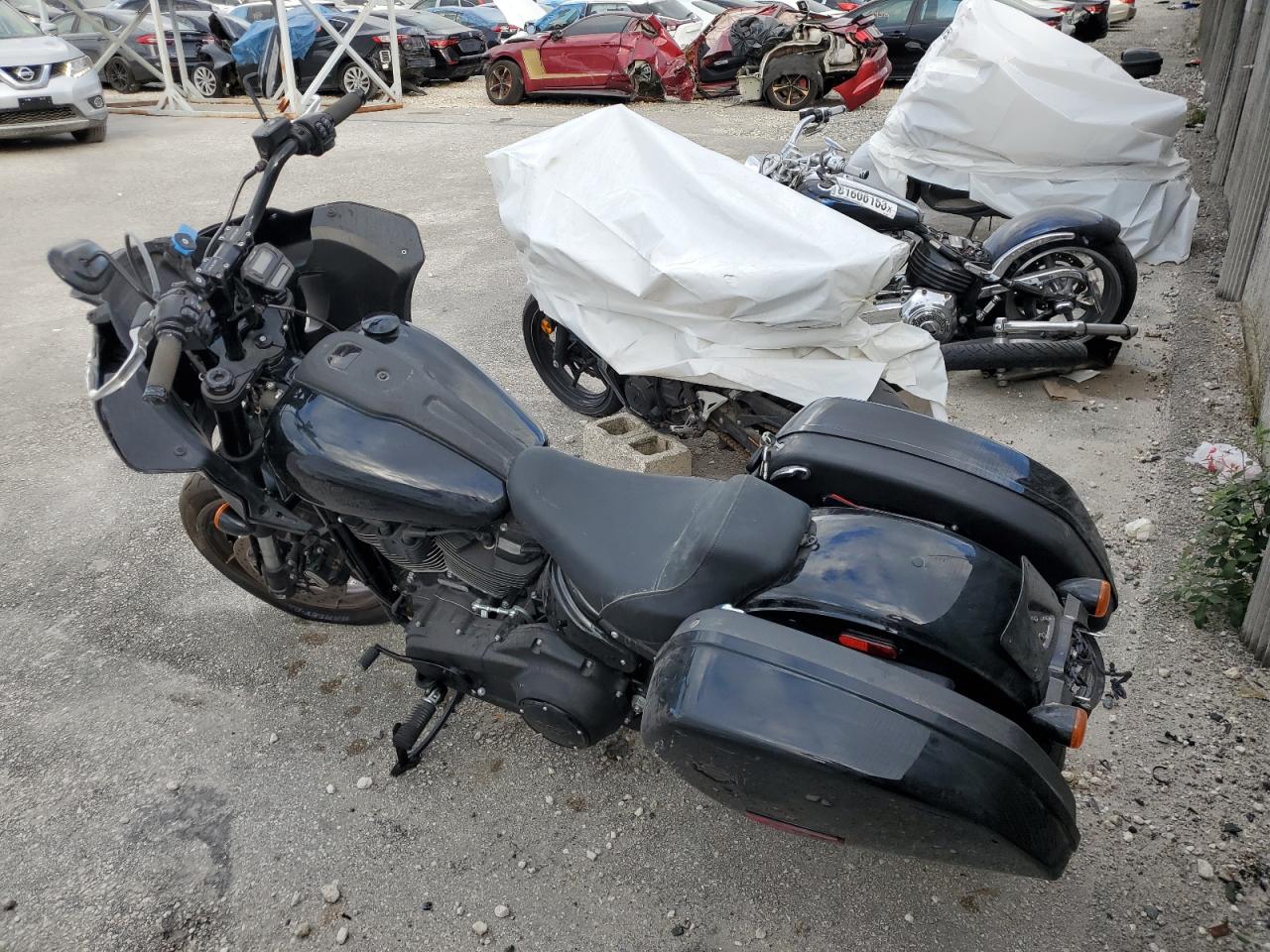Image 3 of 2022 HARLEY-DAVIDSON FXLRST  2022 with VIN 1HD1YXZ19NB068003