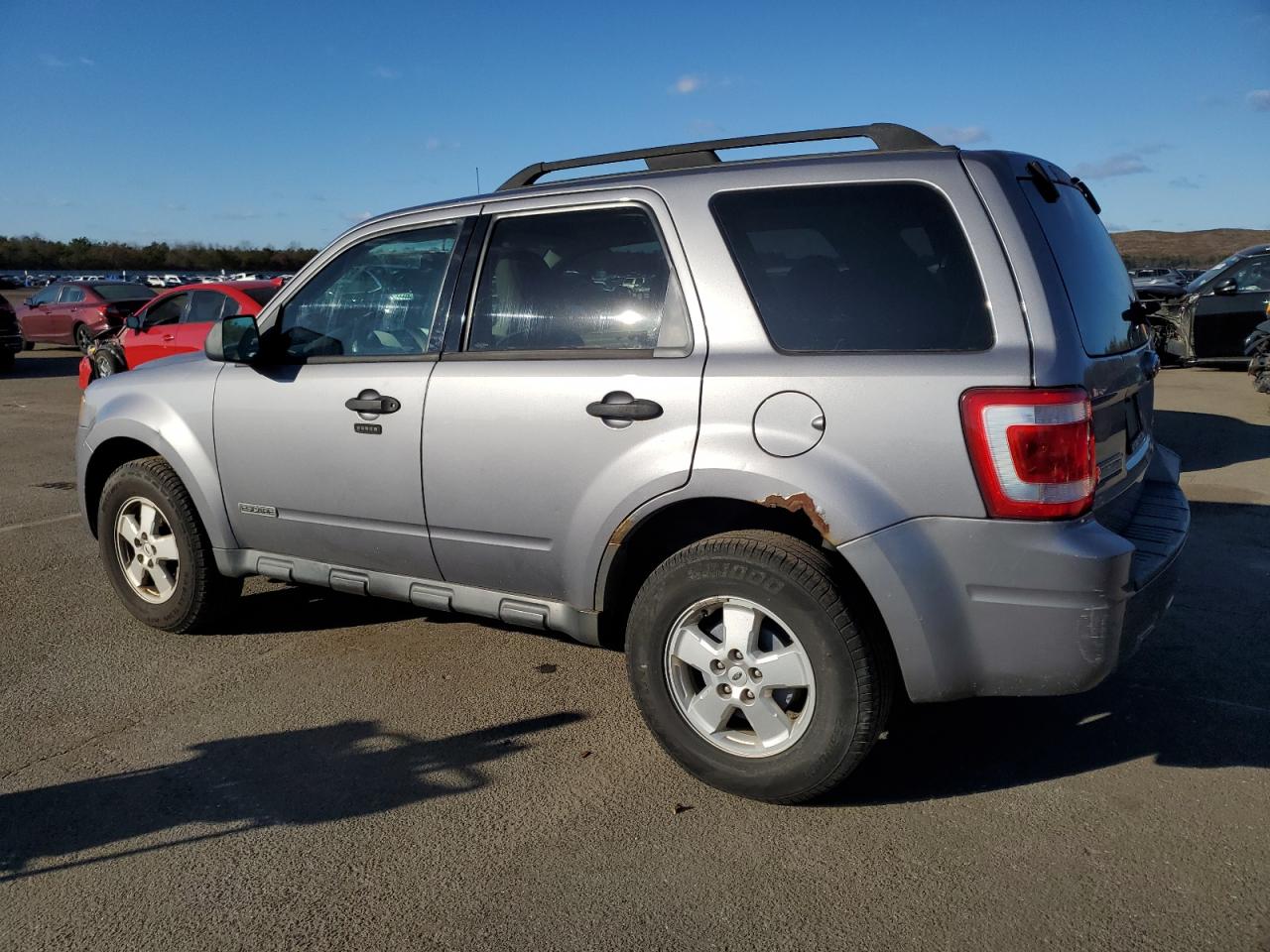 Image 2 of 2008 FORD ESCAPE XLT 2008 with VIN 1FMCU93Z88KD32568