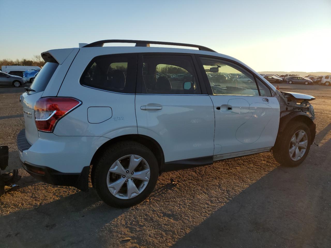 Image 3 of 2016 SUBARU FORESTER 2.5I LIMITED 2016 with VIN JF2SJAHC3GH557783
