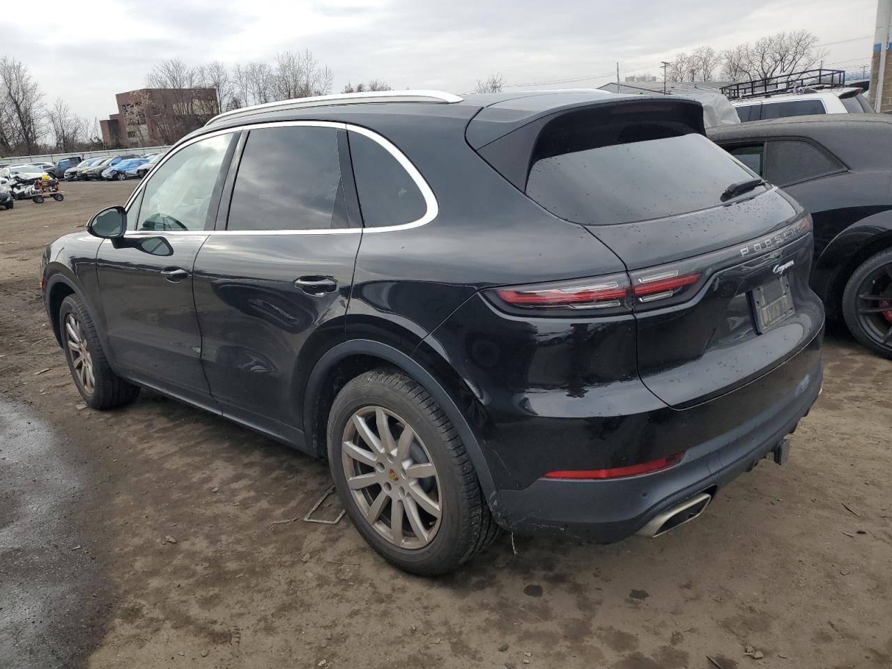 Image 2 of 2019 PORSCHE CAYENNE  2019 with VIN WP1AA2AY7KDA11752