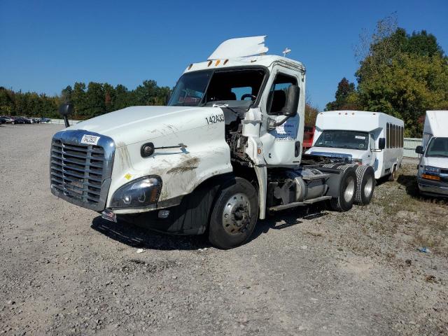 Image 2 of 2012 FREIGHTLINER CASCADIA 125  2012 with VIN 1FUJGEBG1CLBV7395