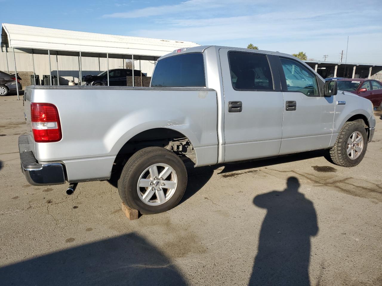 Obraz 3 z 2005 FORD F150 SUPERCREW 2005 z VIN 1FTRW12WX5FA38000