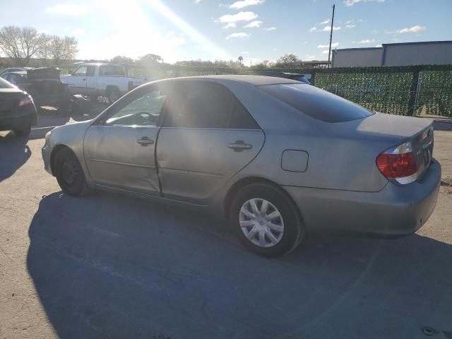 Image 2 of 2005 TOYOTA CAMRY LE 2005 with VIN 4T1BE32K15U977654