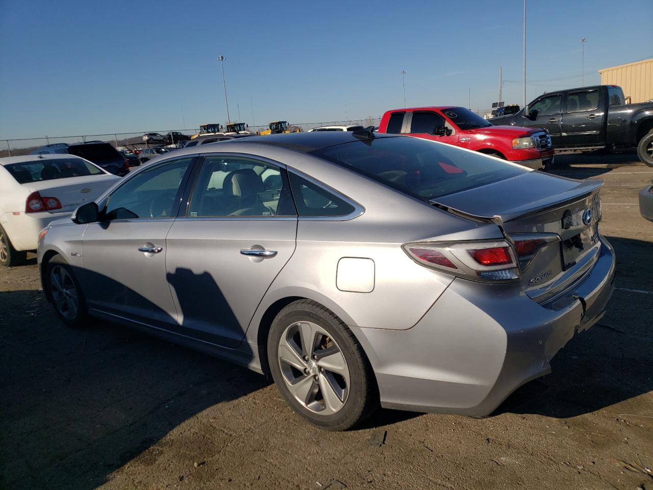 Obraz 2 z 2016 HYUNDAI SONATA HYBRID 2016 z VIN KMHE34L12GA032022