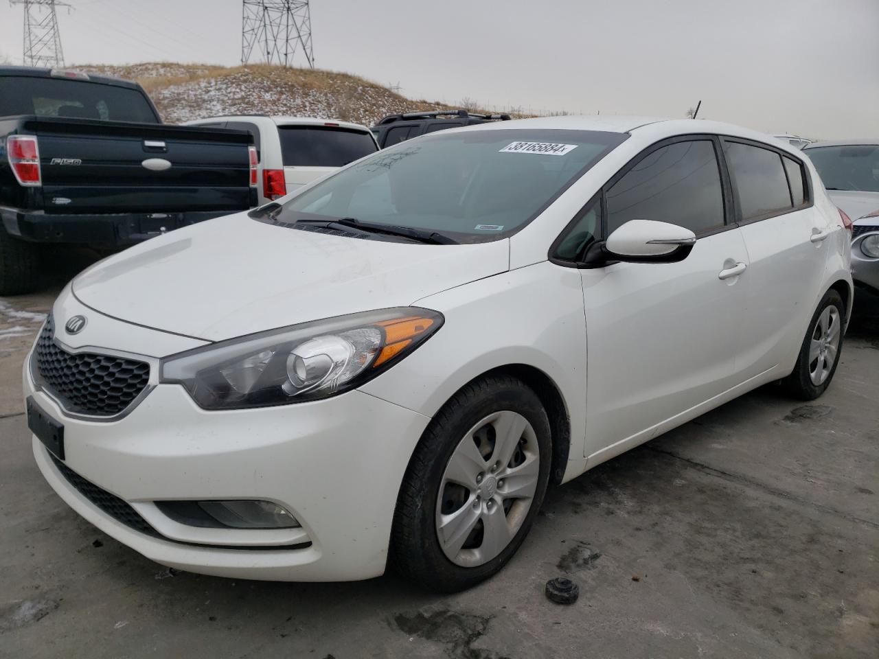 Image 1 of 2016 KIA FORTE LX 2016 with VIN KNAFK5A85G5630757