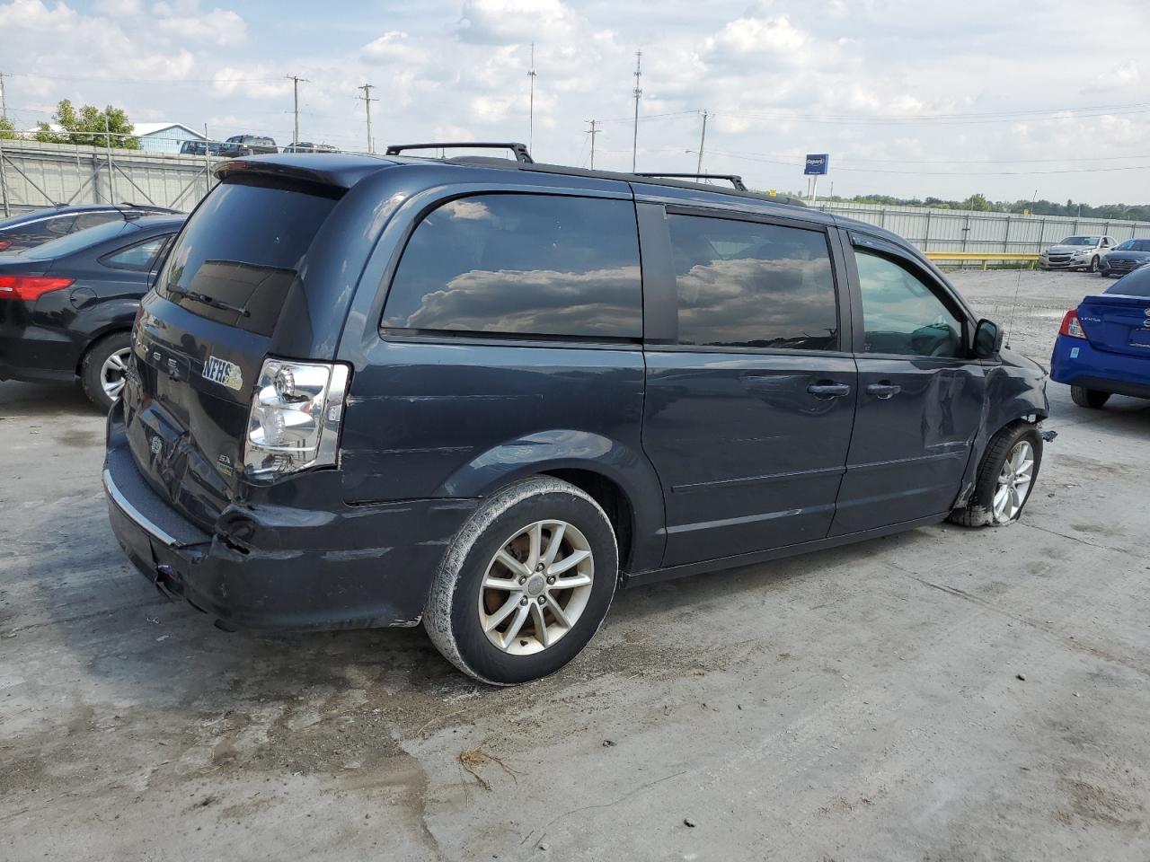 Image 3 of 2014 DODGE GRAND CARAVAN SXT 2014 with VIN 2C4RDGCG5ER356664