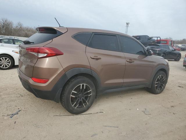 Image 3 of 2016 HYUNDAI TUCSON SE 2016 with VIN KM8J23A41GU155821