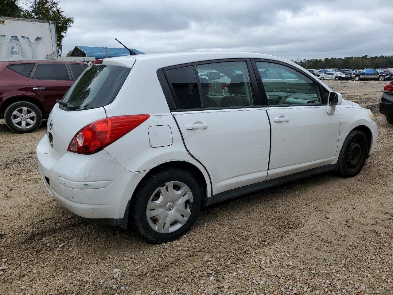 Image 3 of 2011 NISSAN VERSA S 2011 with VIN 3N1BC1CP2BL398061